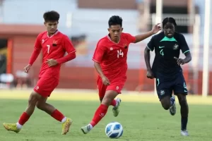 Hàng thủ của U19 Việt Nam không thể ngăn U19 Australia bùng nổ ở hiệp 2.