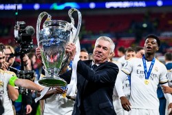 Carlo Ancelotti trở thành HLV đầu tiên vô địch Champions League 5 lần